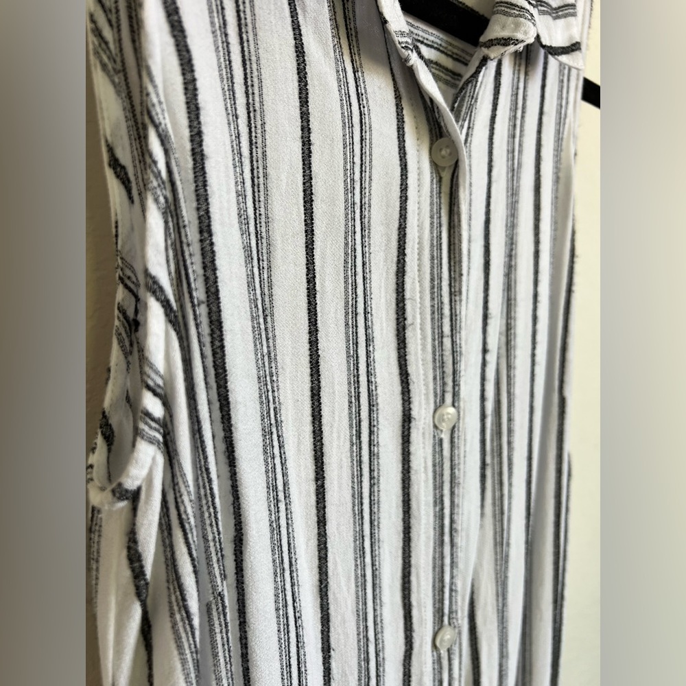 BCBGeneration Tunic - Picture 4 of 5